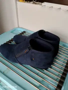 Jual sepatu mini boot