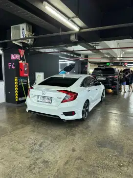 DIJUAL.CIVIC TURBO ES AT.KM RENDAH