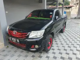 Toyota hilux singgle cabin tahun 2012 nego
