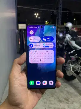 Samsung 21FE fullset bebas masalah 8/256