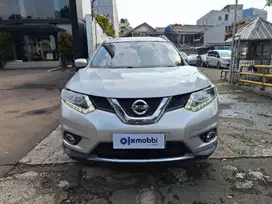 DP 5JT Nissan X-Trail 2.0 Bensin-AT 2015 Silver C2XPA