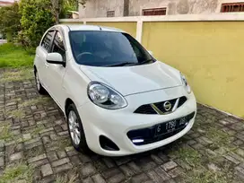 Nissan March MT