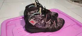Sepatu Basket Nike Kyrie Hybrid S2 Eps What The Size 42