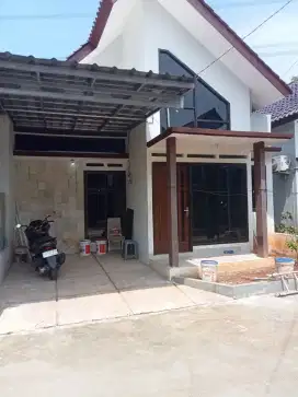 Rumah cluster elite samping tol di mampang kota Depok