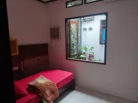 Rumah tinggal siap huni KBP jingga negara semi furnish jual murah