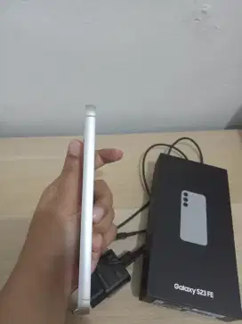 samsung s23fe  8/256