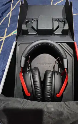 Headphone XyperX cloud III Wireless