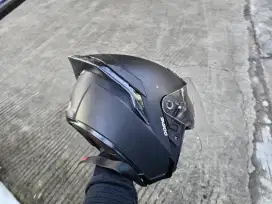 Helm RSV SV300 Sizel L.Kondisi mulus 90% selebihnya pemakaian