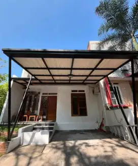 Kanopi atap alderon rangka besi holloh