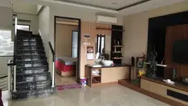 4,4M nego sampai jadi !! Rumah 3,5 lantai Sudirman Townhouse Bandung