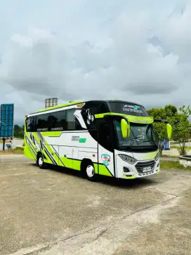 Dijual cepat medium isuzu 2014