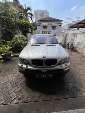 BMW X5 2005 DI JUAL CEPAT!!
