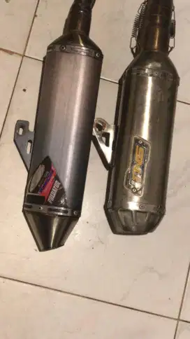 Jual Rugi 2 Knalpot CRF