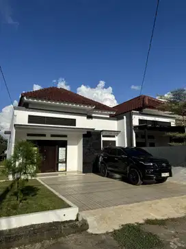 Cluster Bukit Petro, lokasi strategis 5 menit akses tol sawangan