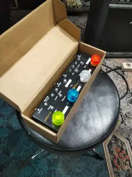 Efek gitar MOSKY audio