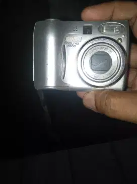 Jual camera digital nikan coolpix 7600