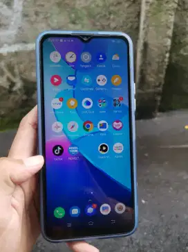 Vio y20 ram 3 32 minus tc retk sama lecet pemakean selebihnya normal