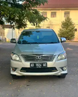 Toyota Kijang Innova 2.0 G 2013
