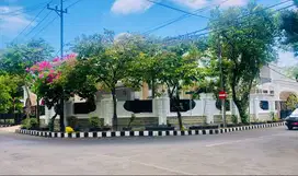 DIJUAL RUMAH DI JL COKROAMINOTO SURABAYA MEWAH PUSAT KOTA SBY