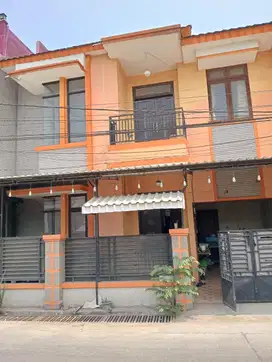 Dijual Rumah 2 lantai SHM di Citeureup Bogor