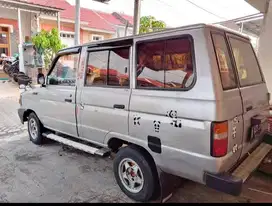 Toyota Kijang 1987 Bensin