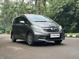 TDP5jt Freed E (PSD) 2012 facelift