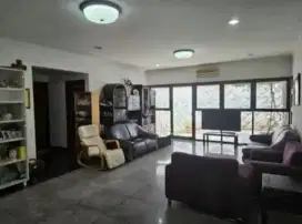 Dijual Rumah Jelambar Hadap Timur Selatan