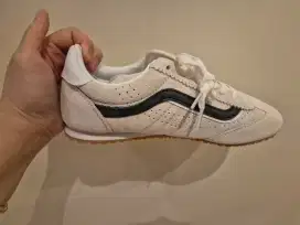 Vans Super Lowpro Sneakers READY STOCK!!