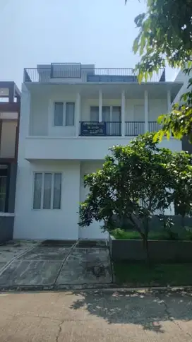 Dijual rumah cluster santorini sentul city