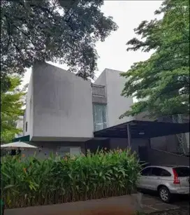 Dijual rumah mewah murah town house Bintaro Jakarta selatan