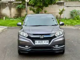 Low Km !!! Hrv S at 2017 abu abu
