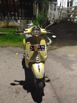 Vespa Primavera 75 lemetid edisond