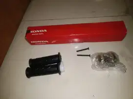 Sale!!! Shockbreaker Belakang Honda Beat FI ESP & Handgrip