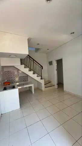 Disewakan Rumah Cluster Virginia Village Gading Serpong