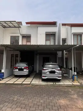 Rumah bagus siap huni shm di cluster alamanda Jakarta garden city
