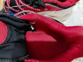Sepatu sport Japan