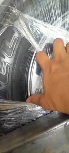 Ban suzuki Jimny 195/80/R15 Like new 99% u/ Feroza katana vitara taft