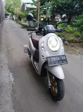 Di jual Honda scoopy 2021