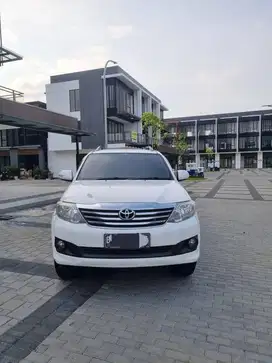FORTUNER G AT DISEL 2012
