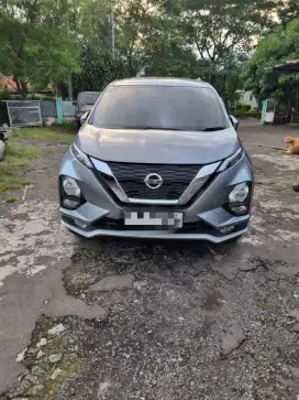Nissan Livina VL low km record resmi cash