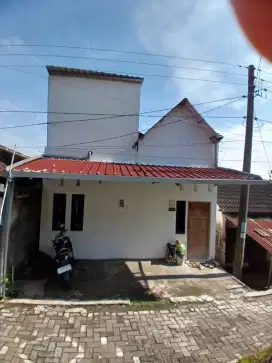 Rumah Murah 2 lantai dengan View citylight dan hawa sejuk