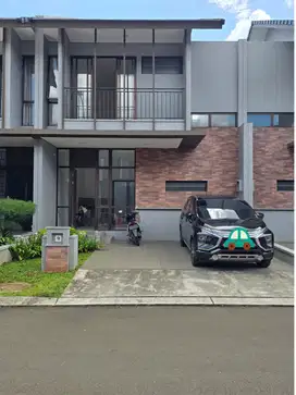 Rumah di Jual/di Sewakan - Suvarna Sutera Cluster Dakota Hunian Baru