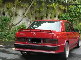 Mercedes-Benz E190 1986 Bensin