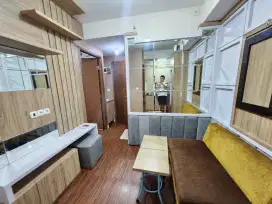 DI SEWAKAN 2 BR Sudirman Suites Apartemen