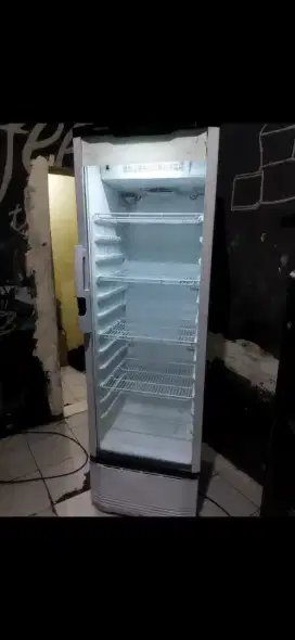 Jual bu showcase kulkas pendingin minuman ukuran 5 rak merk POLYTRON