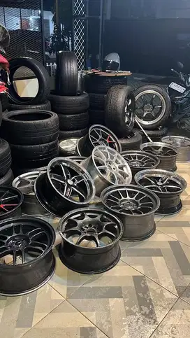 Velg second pcd 5 second good cond
