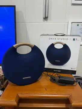 Harman Kardon Onyx Studio 5