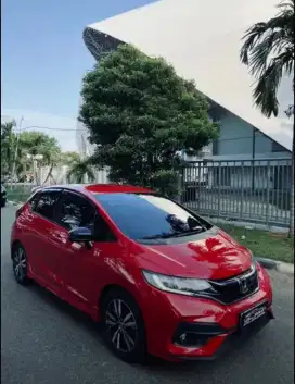 Honda jazz rs cvt tahun 2021 metic