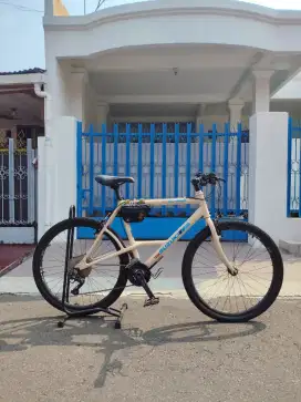 Sepeda MTB Suzuki Elevated Tech 8000