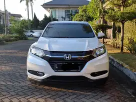 Hrv E AT 2017 Putih L Tgn 1 Terawat Dan Bagus Sekali